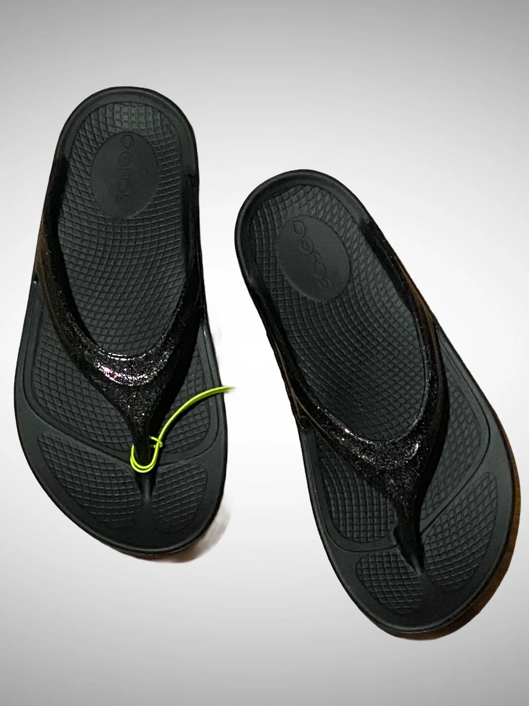 OOFOS Oolala Limited Flip Flops